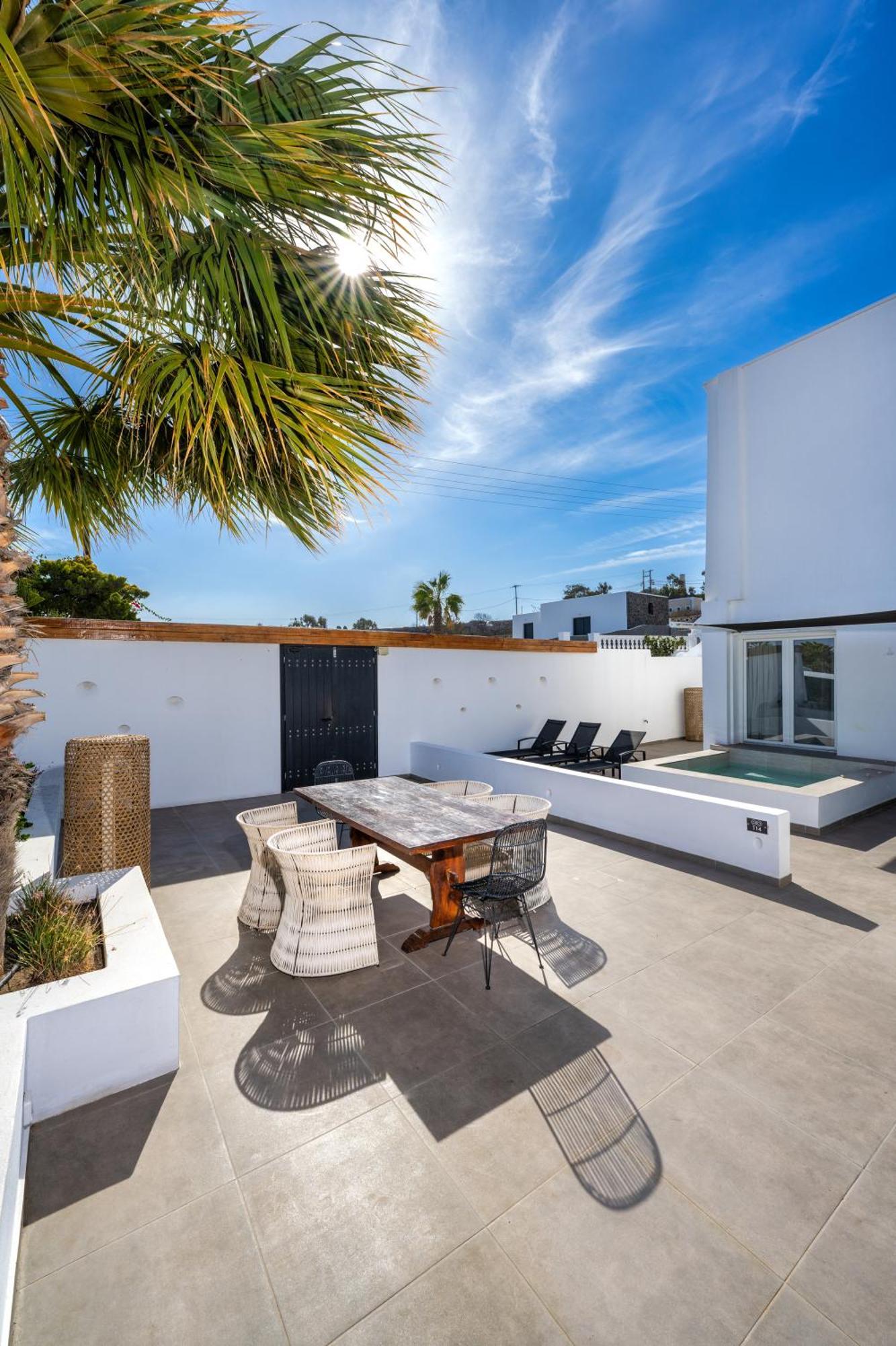 Callia Retreat Suites - Adults Only Fira  Zewnętrze zdjęcie